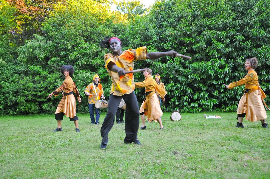 Evry Daily Photo - Cie Afrodite - Fete Mille et une Lumieres 245.jpg